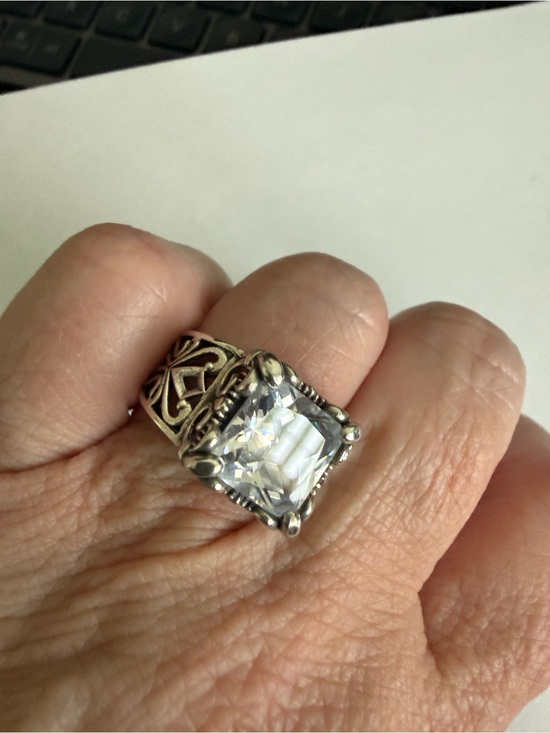 Silpada Jewelry - Sterling Silver Clear Stone Cocktail Ring - Elegant White Gem